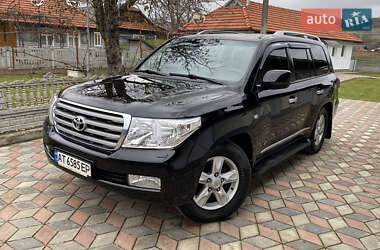 Позашляховик / Кросовер Toyota Land Cruiser 2011 в Коломиї