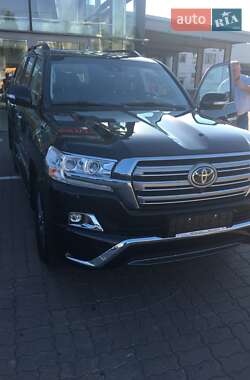 Внедорожник / Кроссовер Toyota Land Cruiser 2016 в Киеве