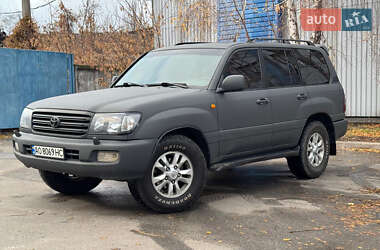 Внедорожник / Кроссовер Toyota Land Cruiser 2003 в Киеве