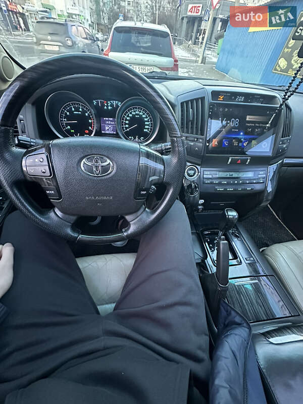 Внедорожник / Кроссовер Toyota Land Cruiser 2008 в Полтаве фото 26 Внедорожник / Кроссовер Toyota Land Cruiser 2008 в Полтаве