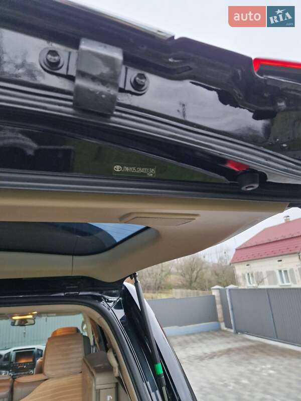 Внедорожник / Кроссовер Toyota Land Cruiser 2008 в Львове