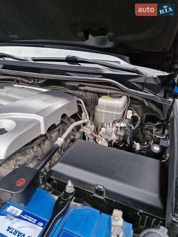Внедорожник / Кроссовер Toyota Land Cruiser 2008 в Львове