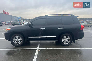 Внедорожник / Кроссовер Toyota Land Cruiser 2013 в Киеве