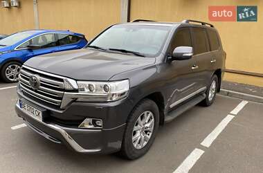 Внедорожник / Кроссовер Toyota Land Cruiser 2018 в Одессе