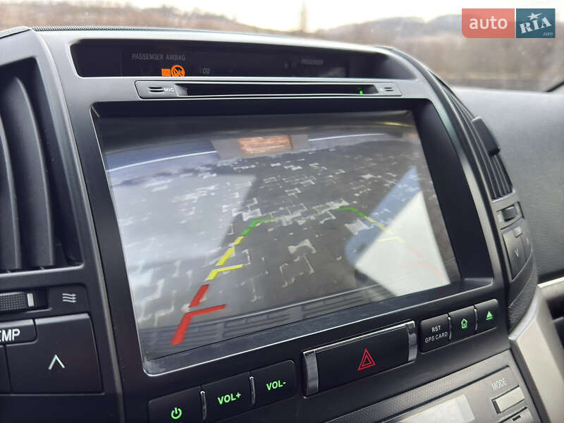 Внедорожник / Кроссовер Toyota Land Cruiser 2008 в Черновцах