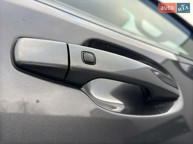 Внедорожник / Кроссовер Toyota Land Cruiser 2008 в Черновцах