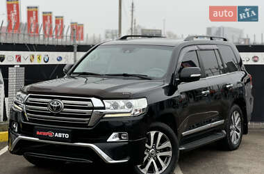 Внедорожник / Кроссовер Toyota Land Cruiser 2016 в Киеве