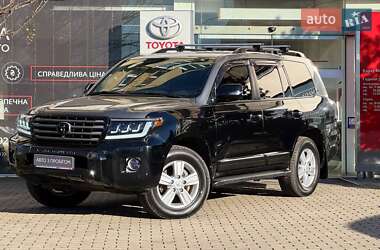 Позашляховик / Кросовер Toyota Land Cruiser 2013 в Ужгороді