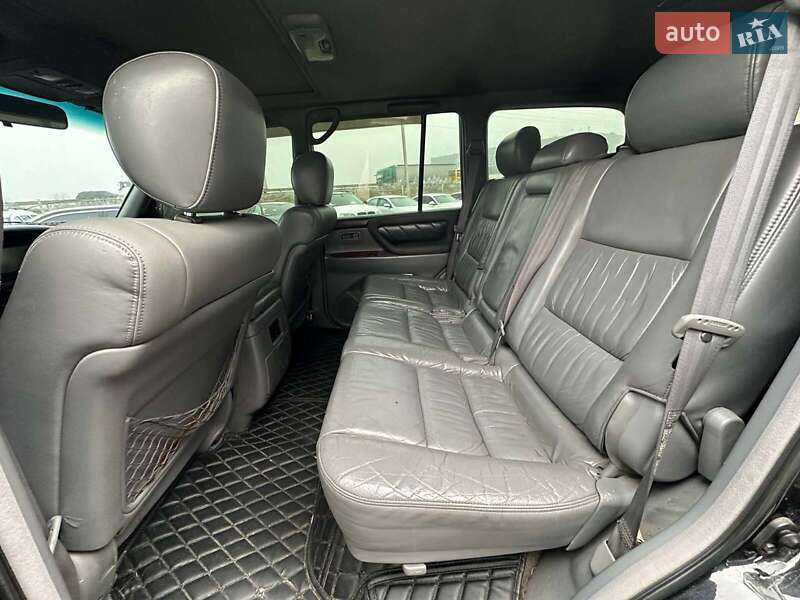 Внедорожник / Кроссовер Toyota Land Cruiser 2001 в Львове