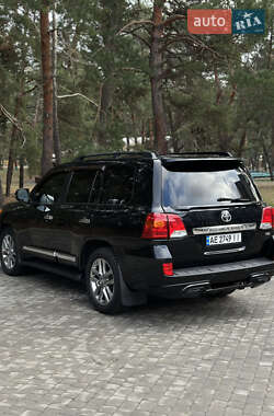 Позашляховик / Кросовер Toyota Land Cruiser 2012 в Кременчуці