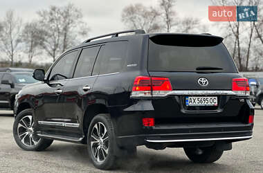 Позашляховик / Кросовер Toyota Land Cruiser 2019 в Києві