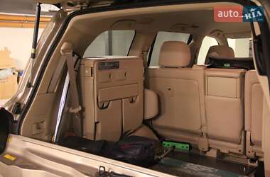 Внедорожник / Кроссовер Toyota Land Cruiser 2012 в 