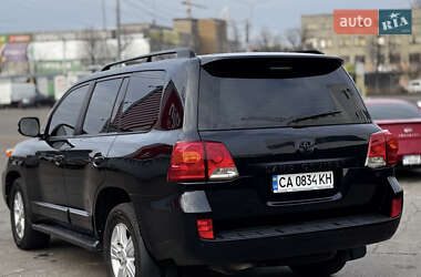 Позашляховик / Кросовер Toyota Land Cruiser 2013 в Києві