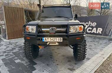 Позашляховик / Кросовер Toyota Land Cruiser 2017 в Івано-Франківську