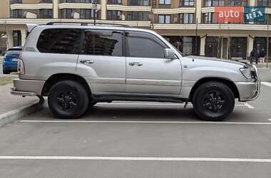 Внедорожник / Кроссовер Toyota Land Cruiser 2003 в Киеве