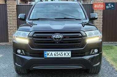 Внедорожник / Кроссовер Toyota Land Cruiser 2017 в Киеве