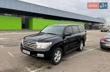 Позашляховик / Кросовер Toyota Land Cruiser 2008 в Києві