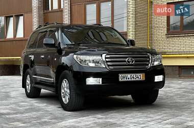 Внедорожник / Кроссовер Toyota Land Cruiser 2010 в Тернополе