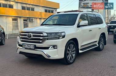 Позашляховик / Кросовер Toyota Land Cruiser 2017 в Одесі