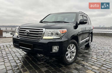 Позашляховик / Кросовер Toyota Land Cruiser 2012 в Києві