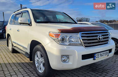 Внедорожник / Кроссовер Toyota Land Cruiser 2012 в Черновцах