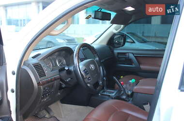 Позашляховик / Кросовер Toyota Land Cruiser 2011 в Дніпрі