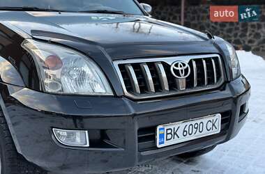 Позашляховик / Кросовер Toyota Land Cruiser 2008 в Рівному