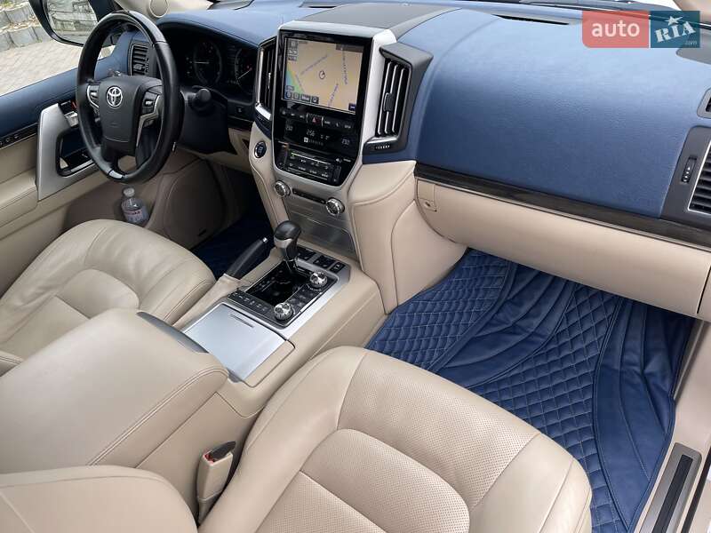 Позашляховик / Кросовер Toyota Land Cruiser 2019 в Києві