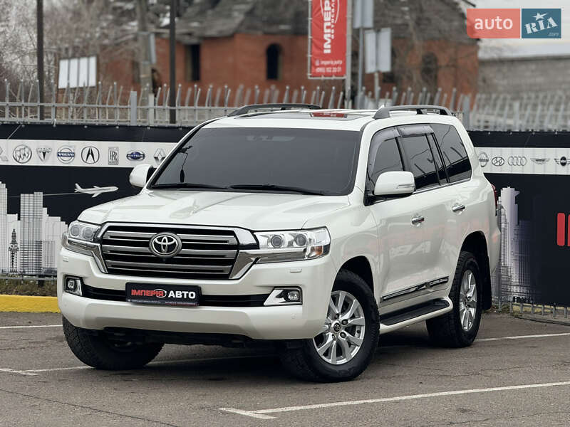 Позашляховик / Кросовер Toyota Land Cruiser 2015 в Києві