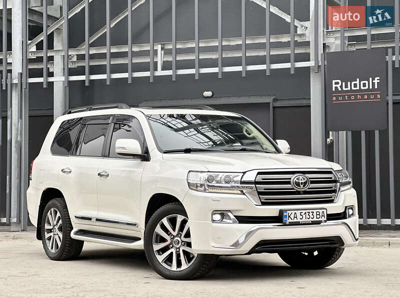 Toyota Land Cruiser 2015
