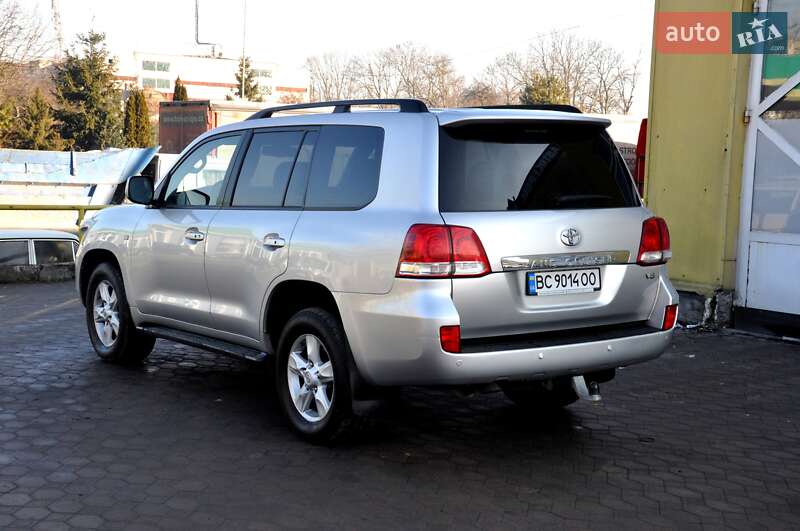 Внедорожник / Кроссовер Toyota Land Cruiser 2008 в Львове