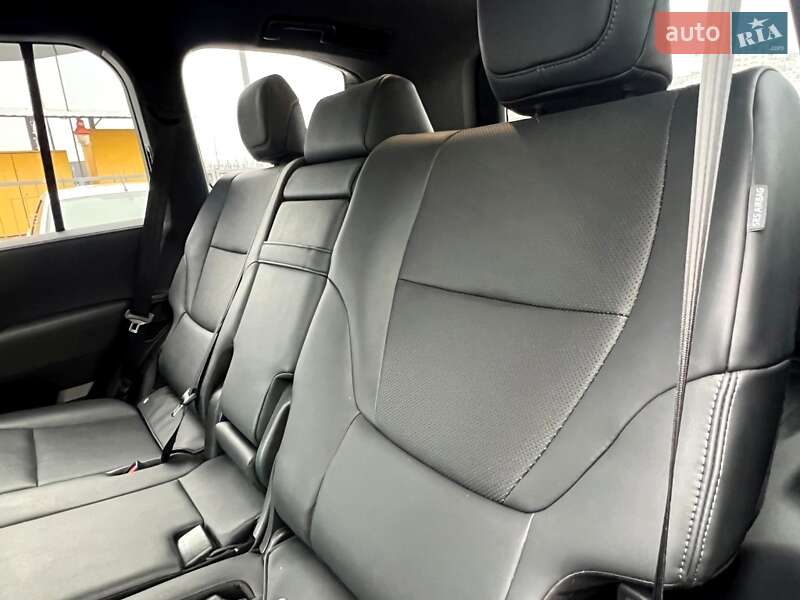 Позашляховик / Кросовер Toyota Land Cruiser 2021 в Києві