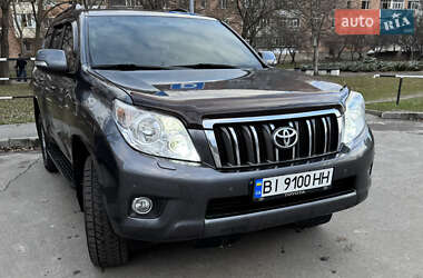 Позашляховик / Кросовер Toyota Land Cruiser 2012 в Полтаві