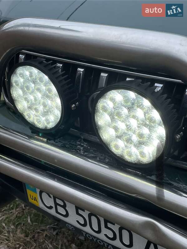 Внедорожник / Кроссовер Toyota Land Cruiser 2000 в Чернигове
