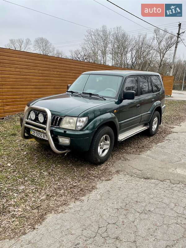 Внедорожник / Кроссовер Toyota Land Cruiser 2000 в Чернигове