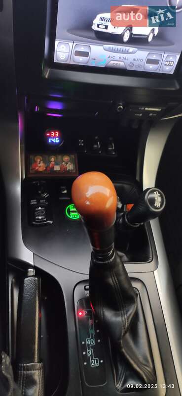 Внедорожник / Кроссовер Toyota Land Cruiser 2006 в Харькове