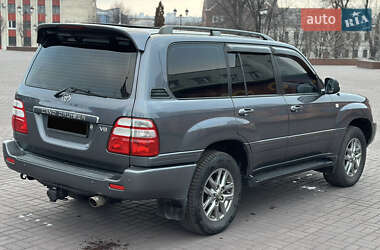 Внедорожник / Кроссовер Toyota Land Cruiser 2004 в Днепре