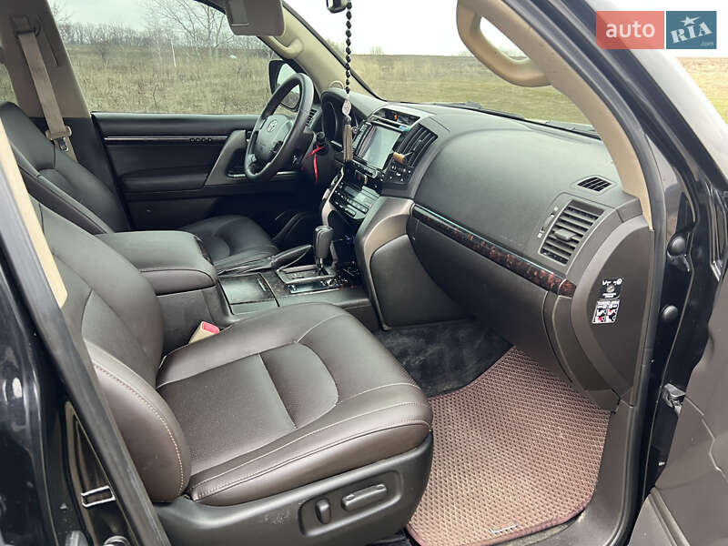 Внедорожник / Кроссовер Toyota Land Cruiser 2007 в Полтаве