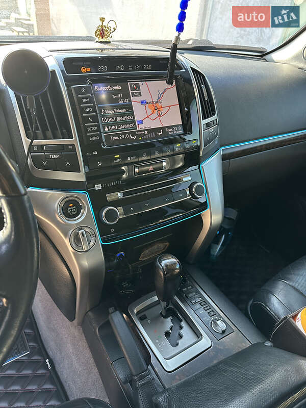 Внедорожник / Кроссовер Toyota Land Cruiser 2013 в Житомире