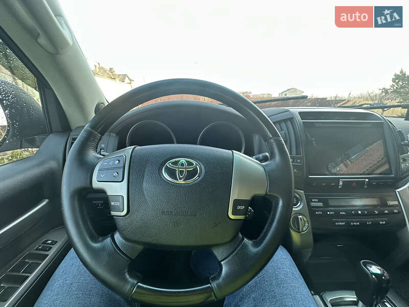 Внедорожник / Кроссовер Toyota Land Cruiser 2008 в Ивано-Франковске