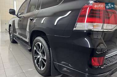 Позашляховик / Кросовер Toyota Land Cruiser 2021 в 