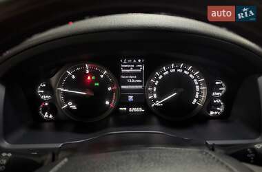 Позашляховик / Кросовер Toyota Land Cruiser 2021 в 