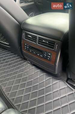 Внедорожник / Кроссовер Toyota Land Cruiser 2020 в 