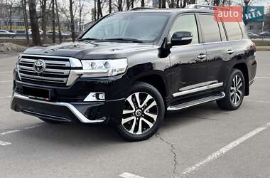 Позашляховик / Кросовер Toyota Land Cruiser 2016 в Києві