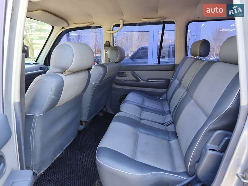 Позашляховик / Кросовер Toyota Land Cruiser 1994 в Дніпрі