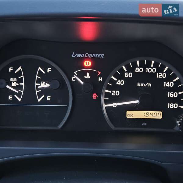 Внедорожник / Кроссовер Toyota Land Cruiser 2014 в Киеве