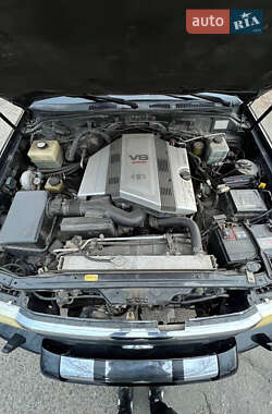 Внедорожник / Кроссовер Toyota Land Cruiser 1999 в 