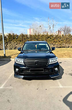 Внедорожник / Кроссовер Toyota Land Cruiser 2015 в Киеве
