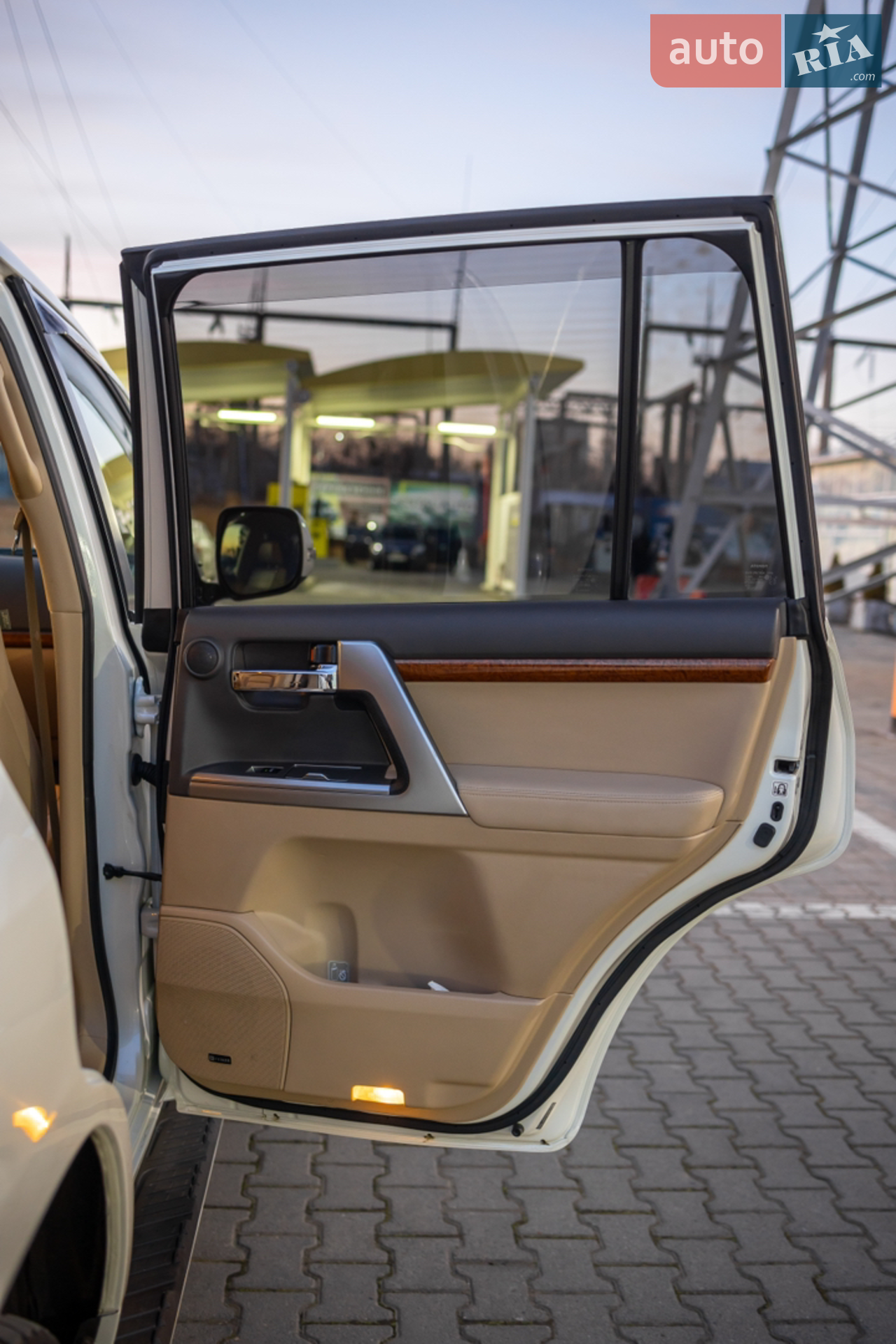 2013 Toyota Land Cruiser - мініатюра 26