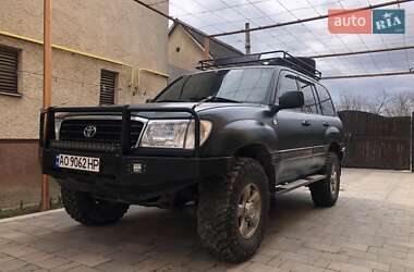 Позашляховик / Кросовер Toyota Land Cruiser 1999 в Ужгороді